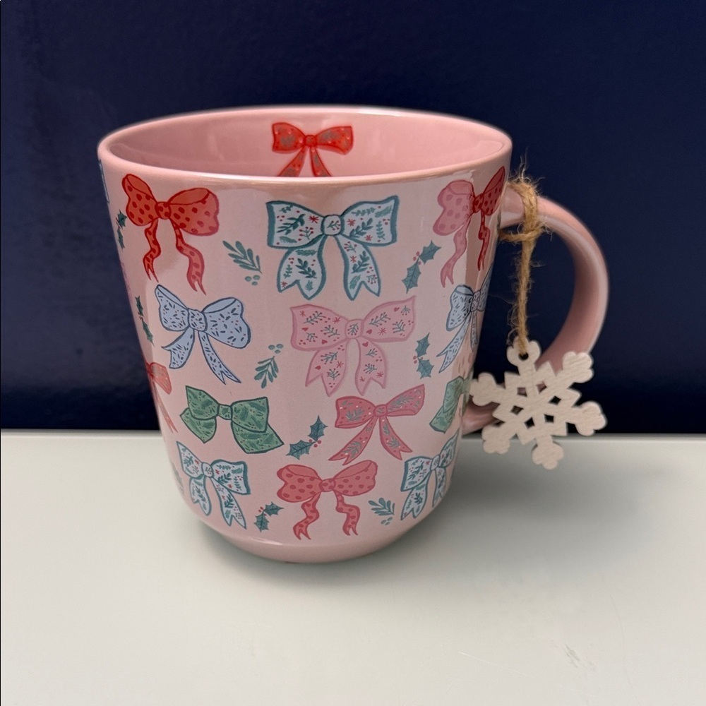 New Christmas Pink Bow Mug